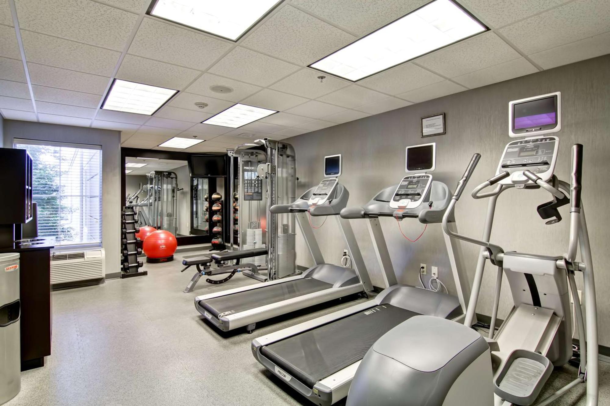 Homewood Suites By Hilton Leesburg Ngoại thất bức ảnh